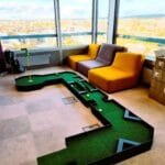 hotel mini golf