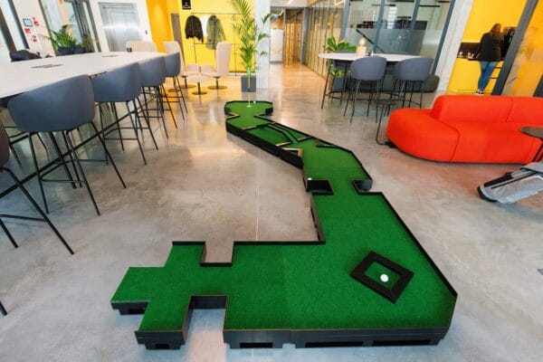 indoor mini golf