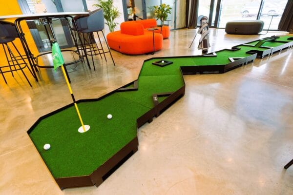 mini golf inside