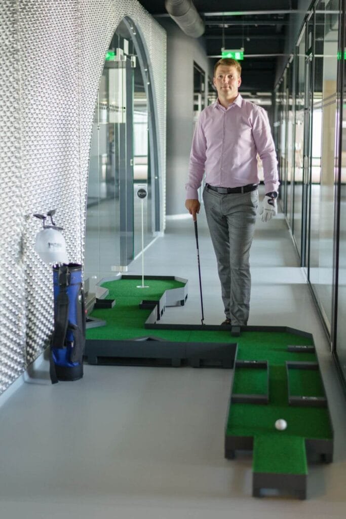 Medium Portable Mini Golf Course | Custom & Easy Setup