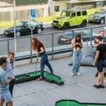 quick team building activities